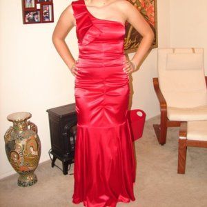 Red Full Length Dress - Prom or Formal Events